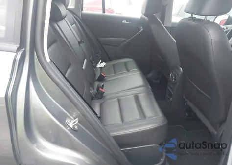 2017 Volkswagen Tiguan 2.0T/2.0T S from USA, damaged, VIN WVGAV7AX0HK030766